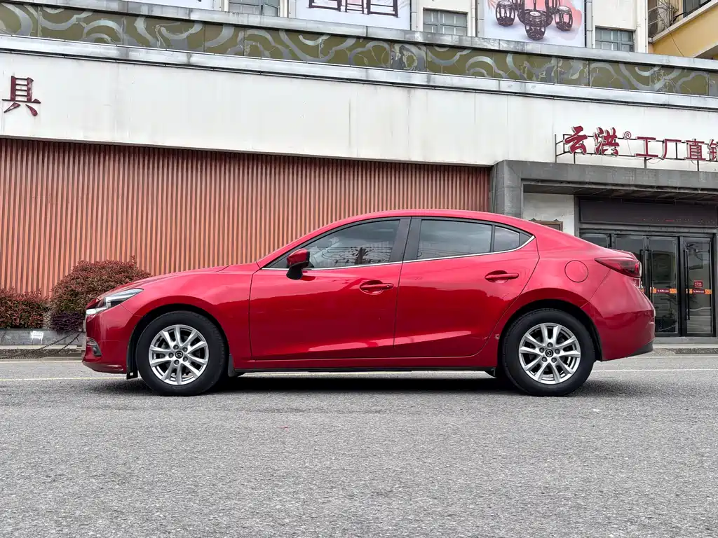 Mazda 3 Axela 2017 — фото 7