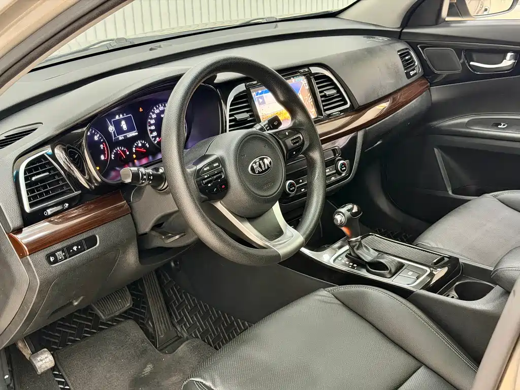 Kia K4 2015