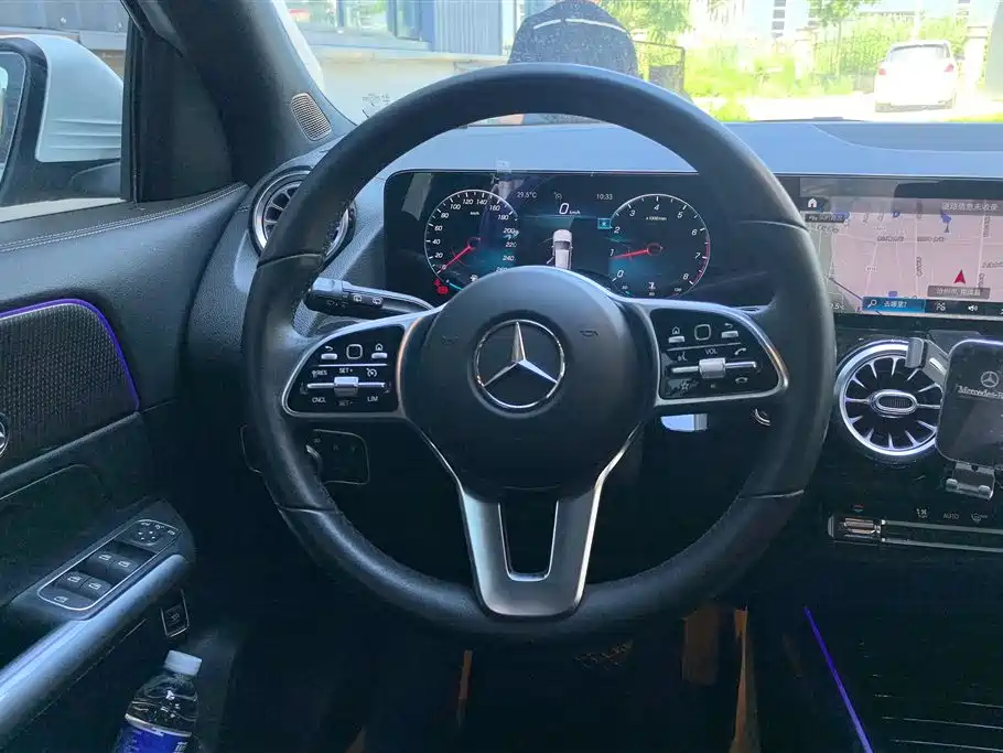 Mercedes-Benz GLA 2021 — фото 15