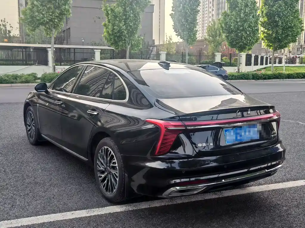Hongqi H5 2025 — фото 9