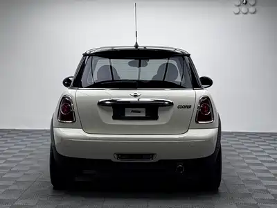 MINI MINI 2012