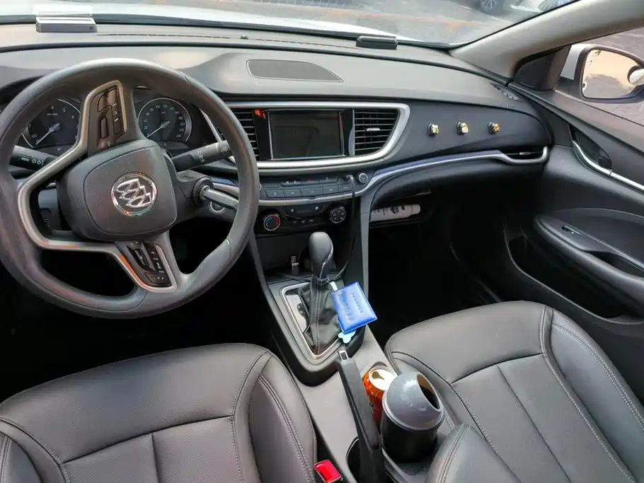 Buick Excelle 2022 — фото 12