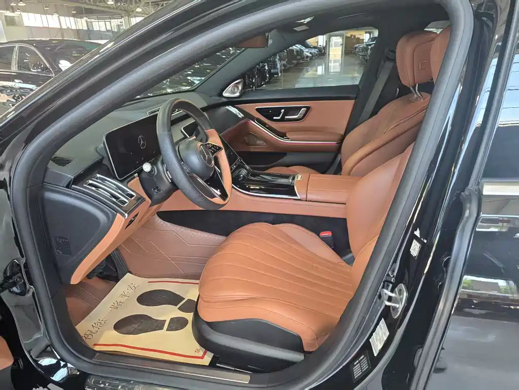 Mercedes-Benz S-Class 2023 — фото 6