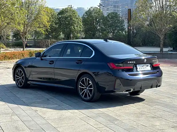 BMW 3 Series 2024