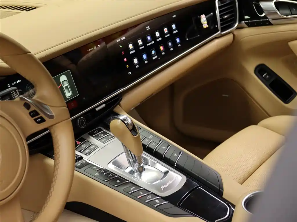 Porsche Panamera 2015 — фото 10