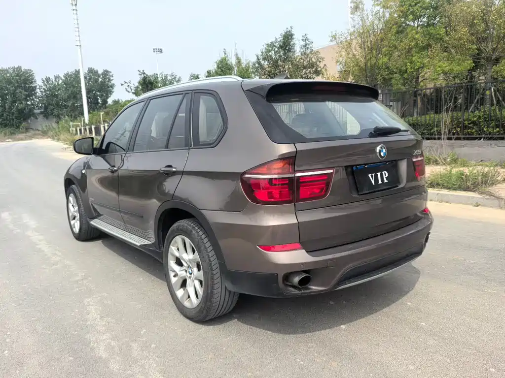 BMW X5 2012 — фото 10