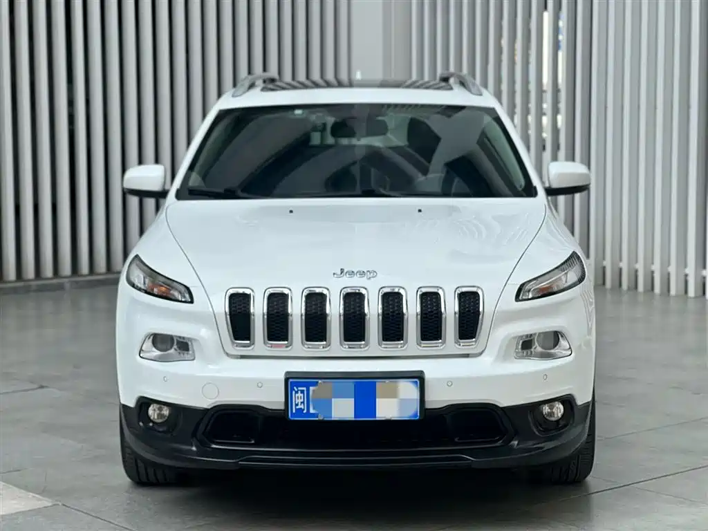 Jeep Cherokee 2016 — фото 2
