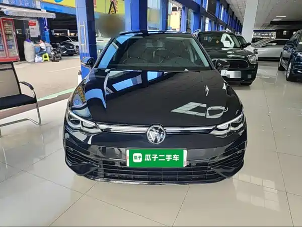 Volkswagen Golf 2023