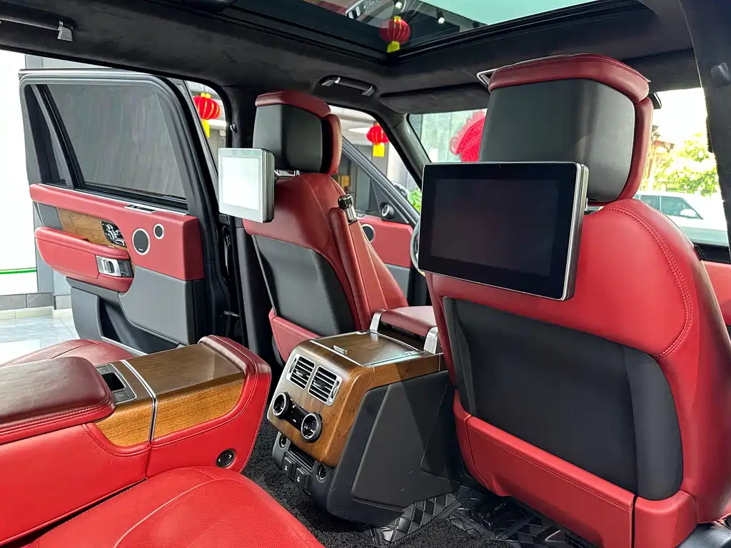 Land Rover Range Rover 2018 — фото 13