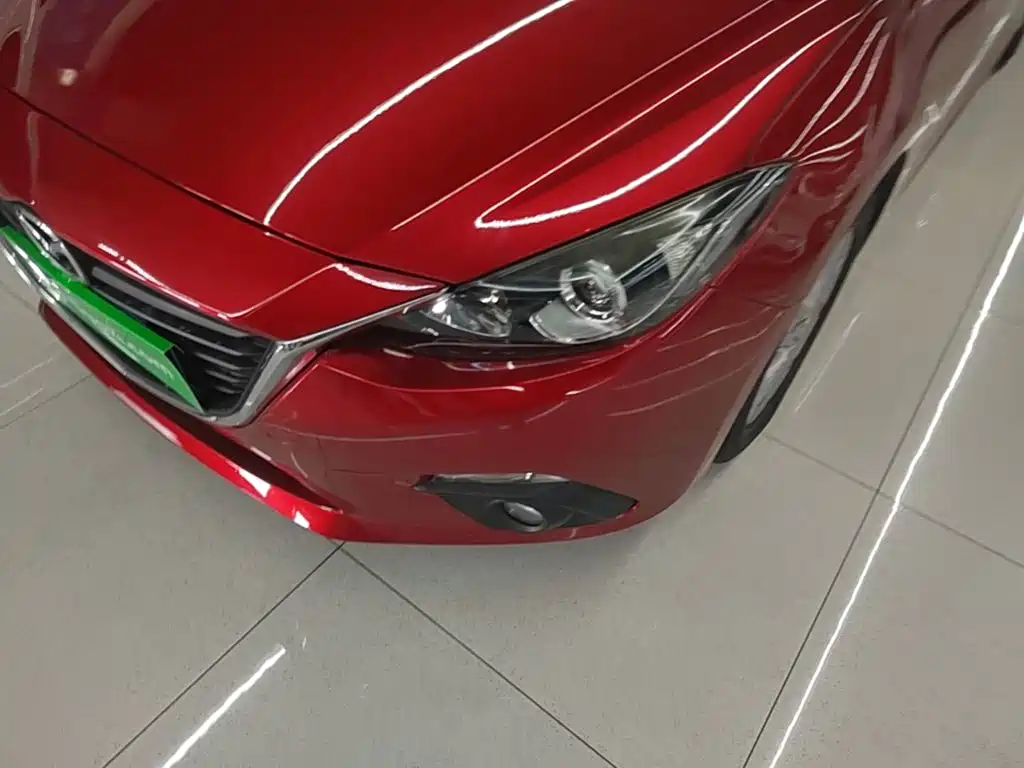 Mazda 3 Axela 2016 — фото 24