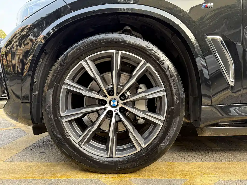 BMW X5 2022 — фото 18