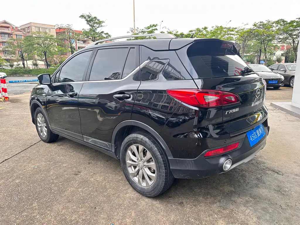 GAC Motor Trumpchi GS3 2018 — фото 4