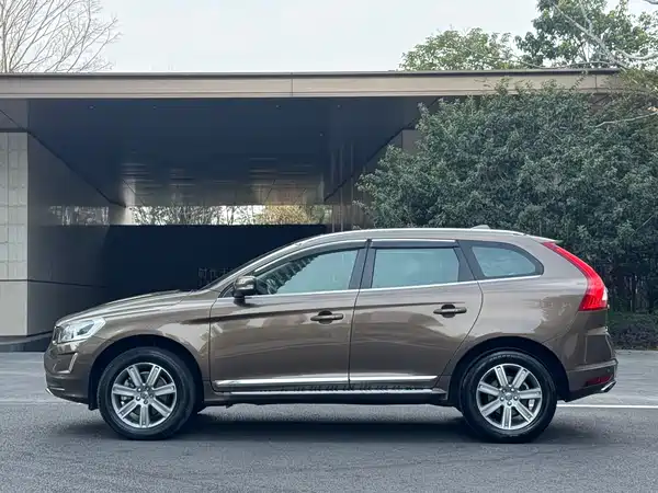 Volvo XC60 2015