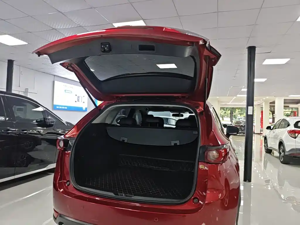 Mazda CX-5 2018 — фото 19