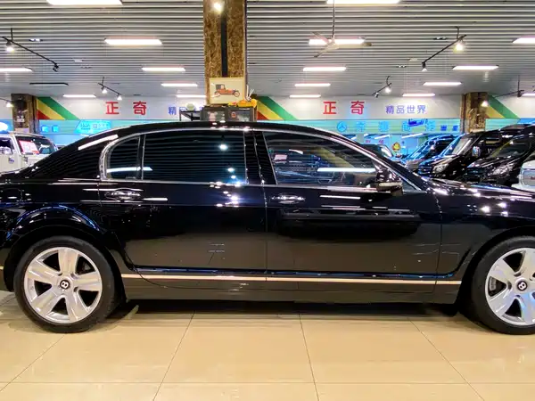 Bentley Flying Spur 2010