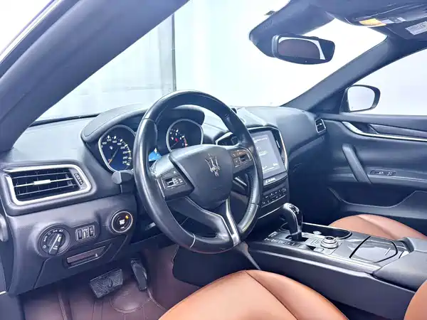 Maserati Ghibli 2018