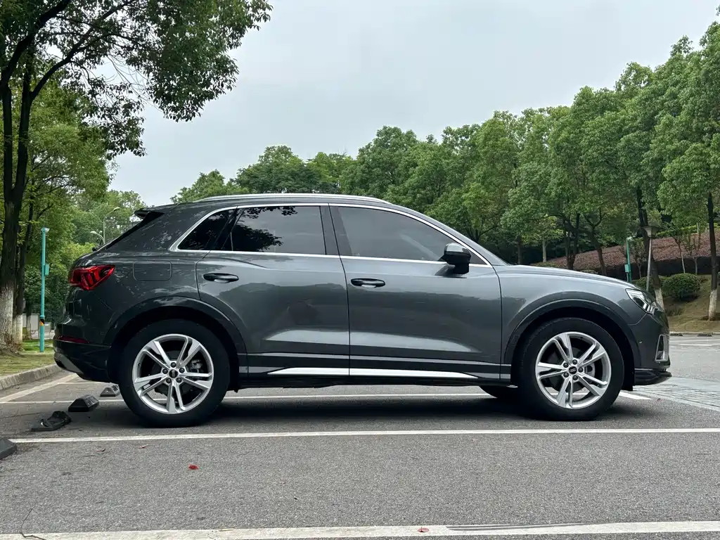 Audi Q3 2022