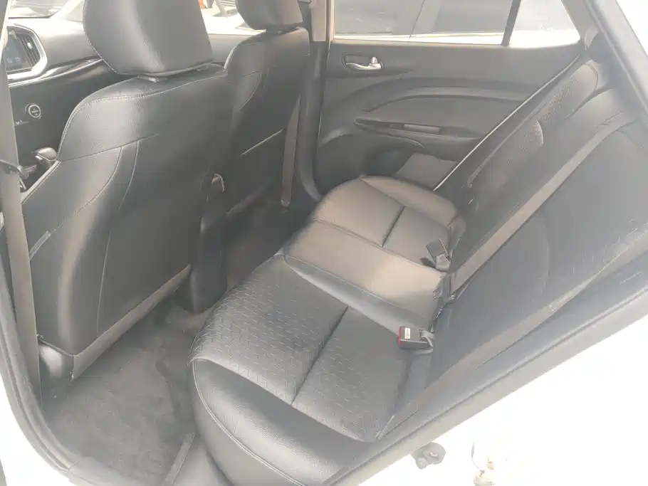 Kia KX1 2019 — фото 11
