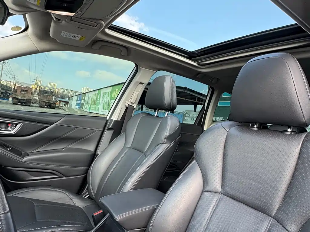 Subaru Forester 2022 — фото 16