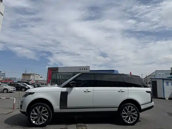 Land Rover Range Rover 2022