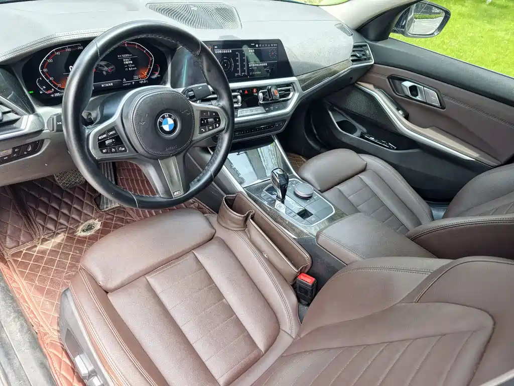 BMW 3 Series 2020 — фото 10