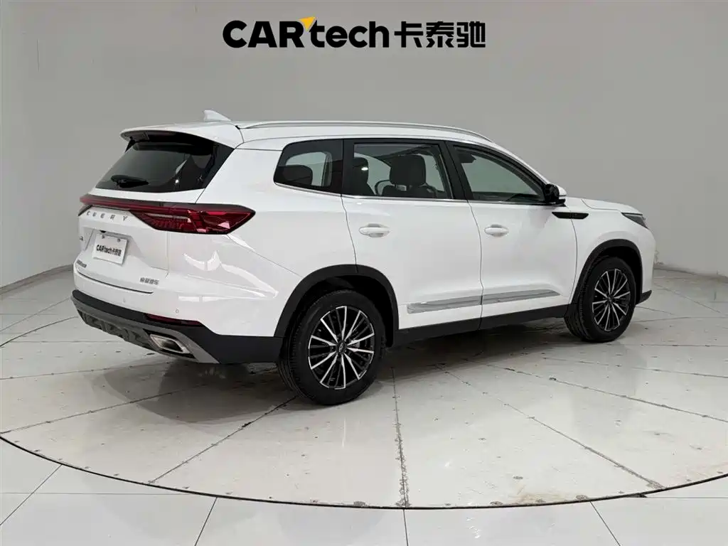 Chery Tiggo 8 PRO 2025 — фото 11