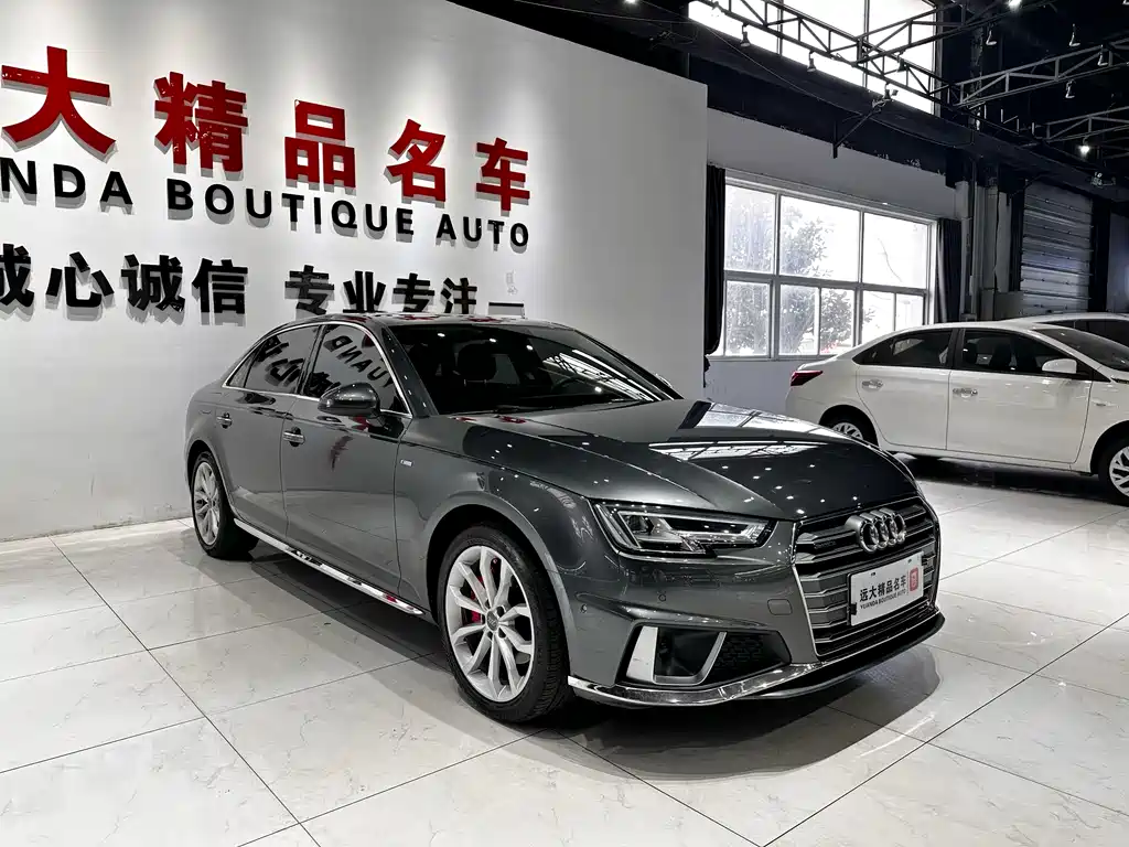 Audi A4L 2020 — фото 3