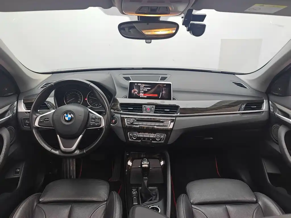 BMW X1 2016 — фото 15