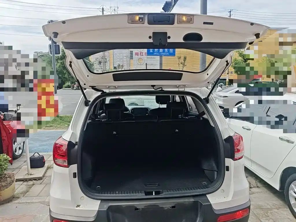 Kia KX3 2017 — фото 19