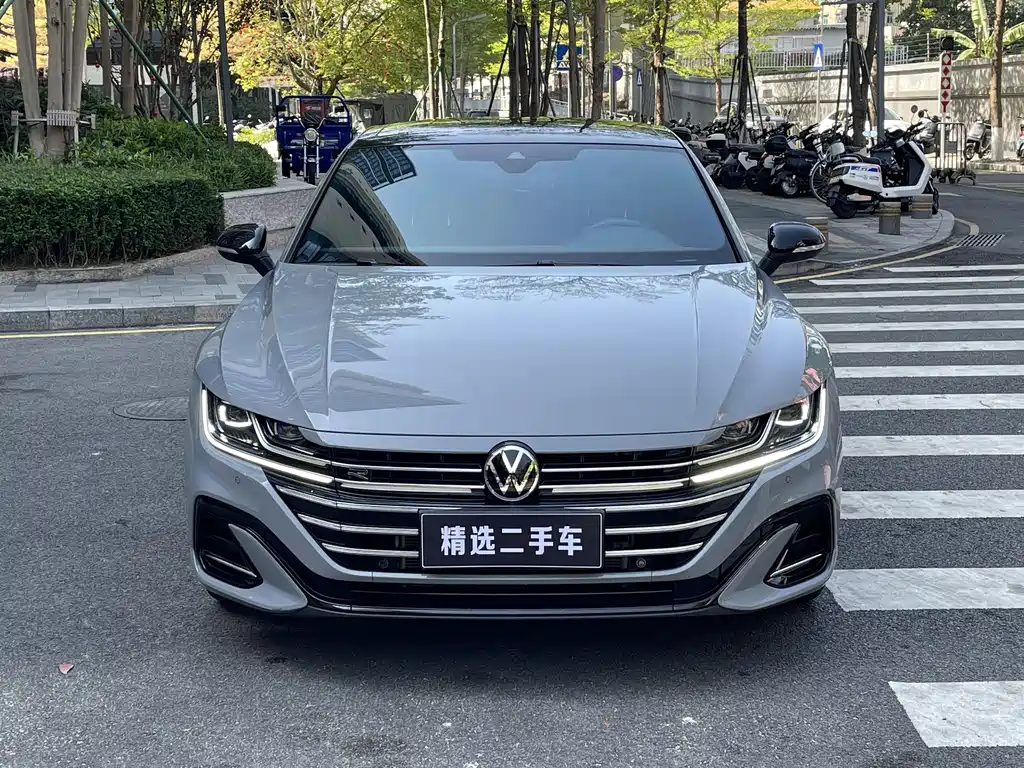 Volkswagen CC 2023 — фото 2