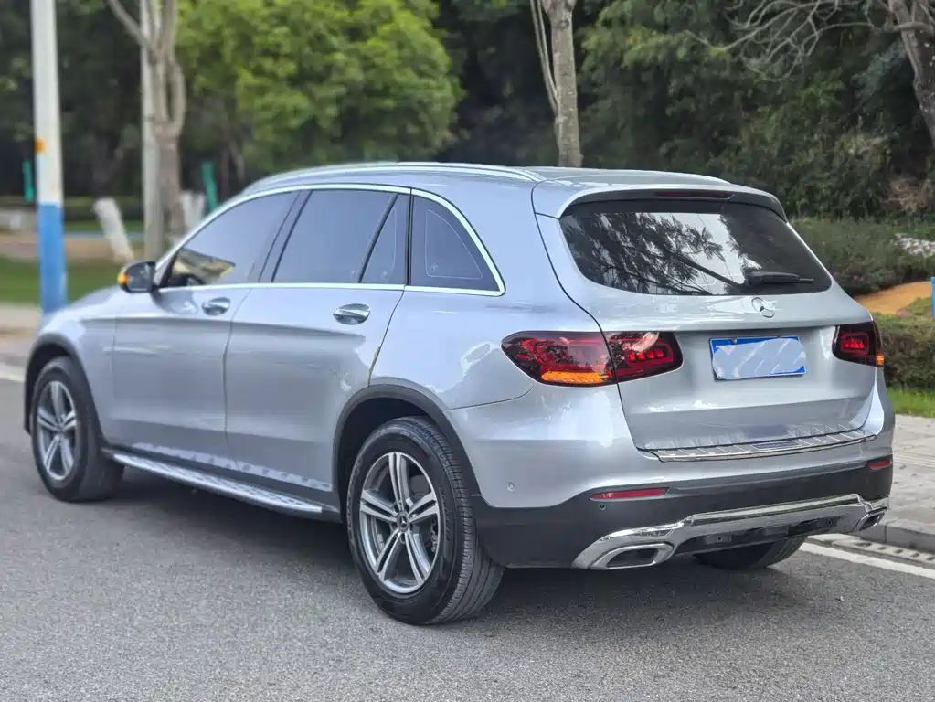 Mercedes-Benz GLC 2020 — фото 18