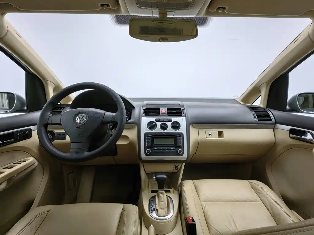 Volkswagen Touran 2010