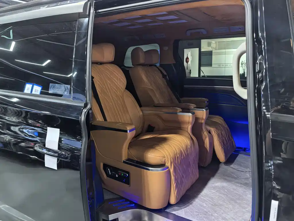 GAC Motor Trumpchi M8 2021 — фото 13