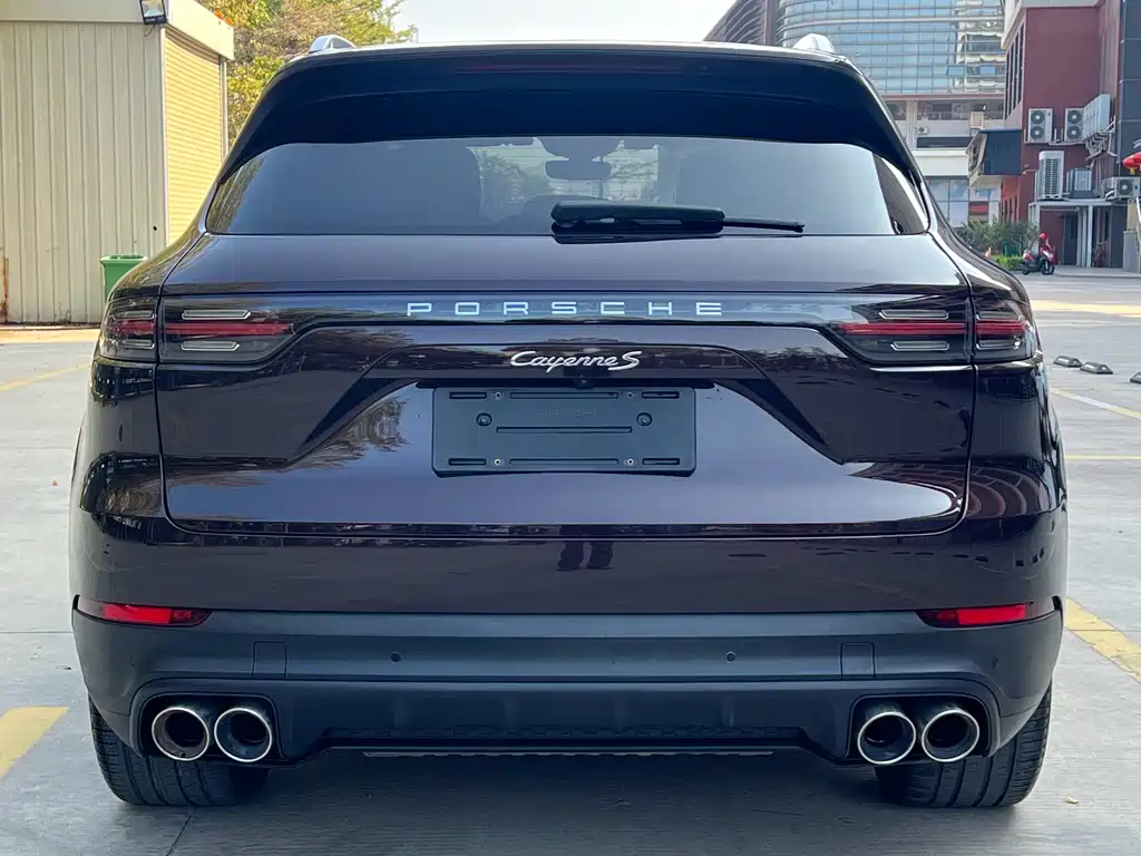 Porsche Cayenne 2019 — фото 4