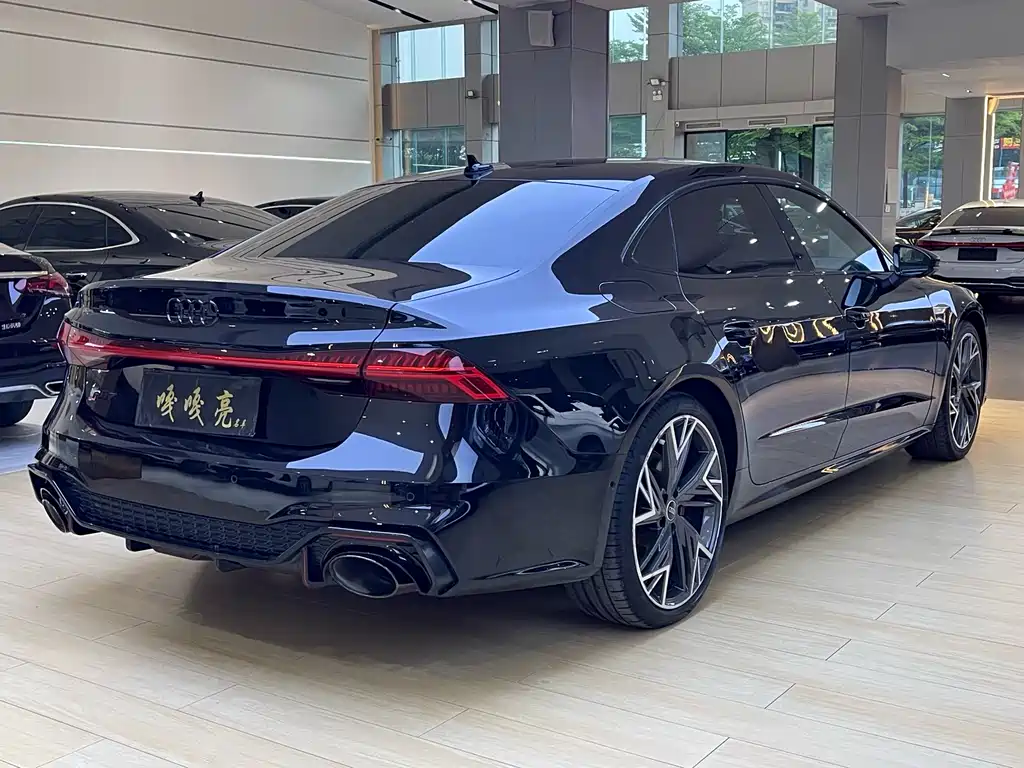 Audi A7L 2022 — фото 11