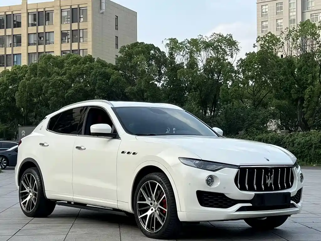 Maserati Levante 2018 — фото 3
