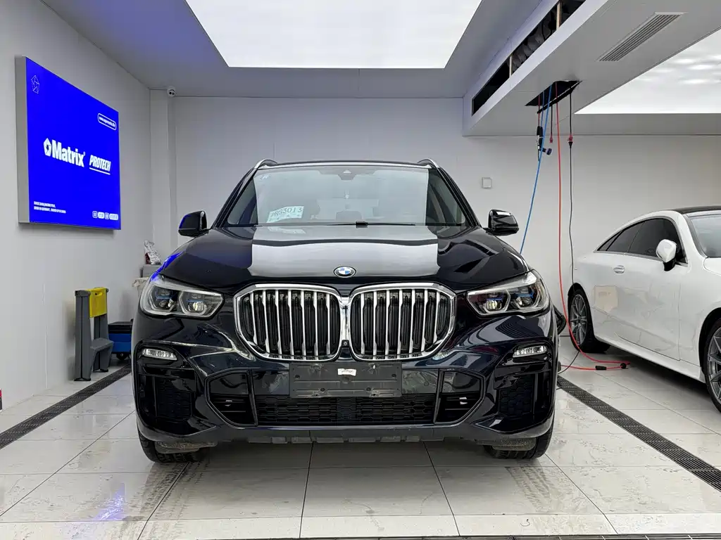 BMW X5 2019 — фото 2