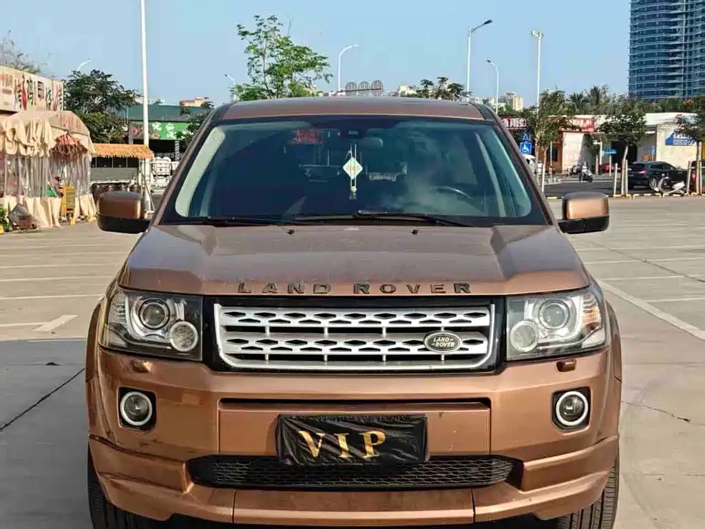 Land Rover Freelander 2 2014 — фото 2