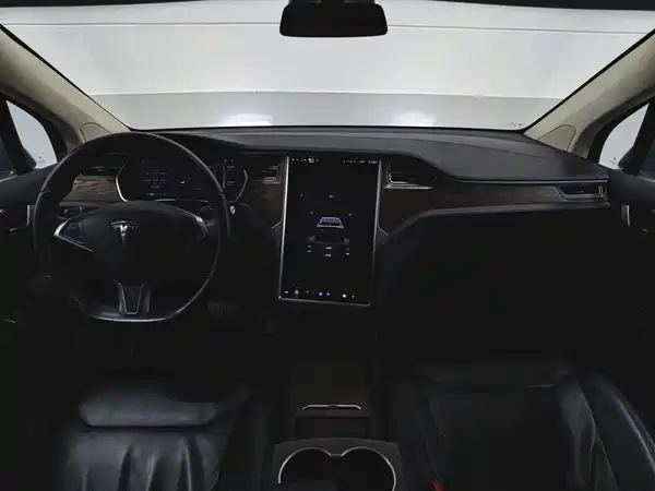 Tesla Model X 2017