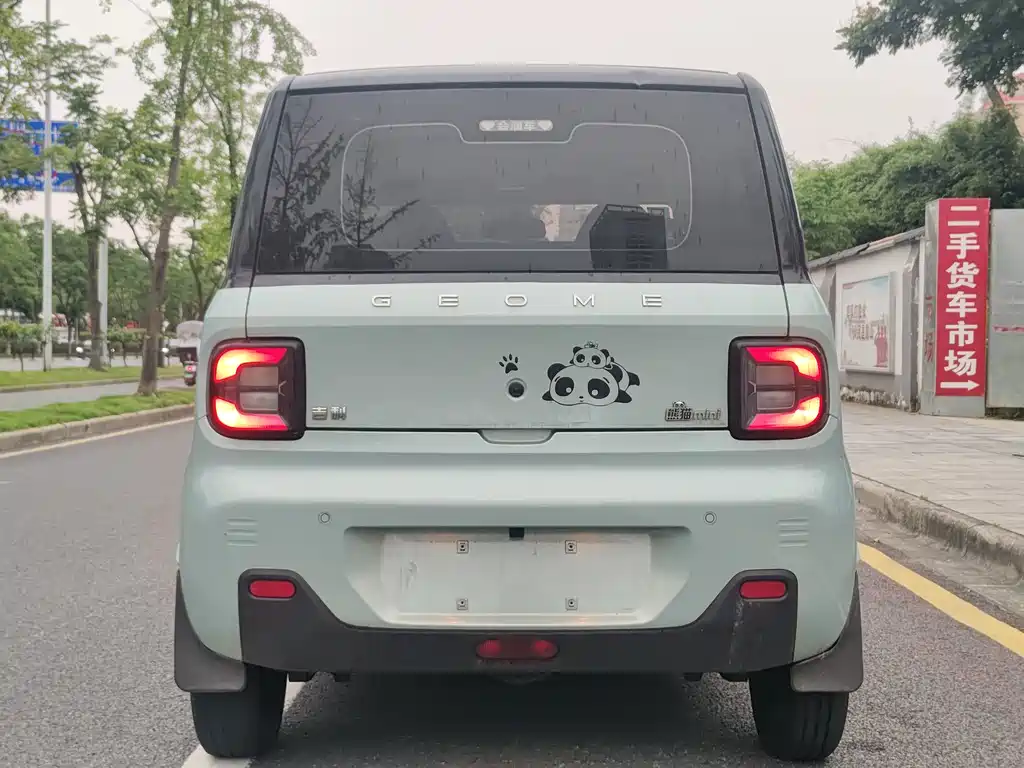 Geely Galaxy Panda 2025 — фото 4