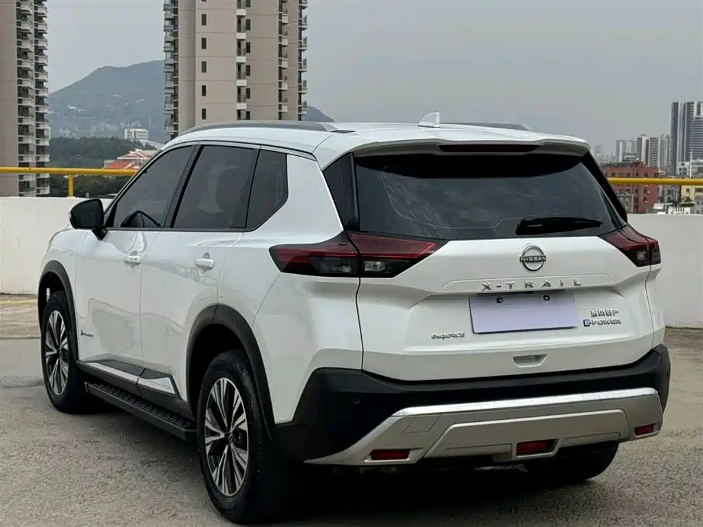Nissan X-Trail 2023 — фото 6