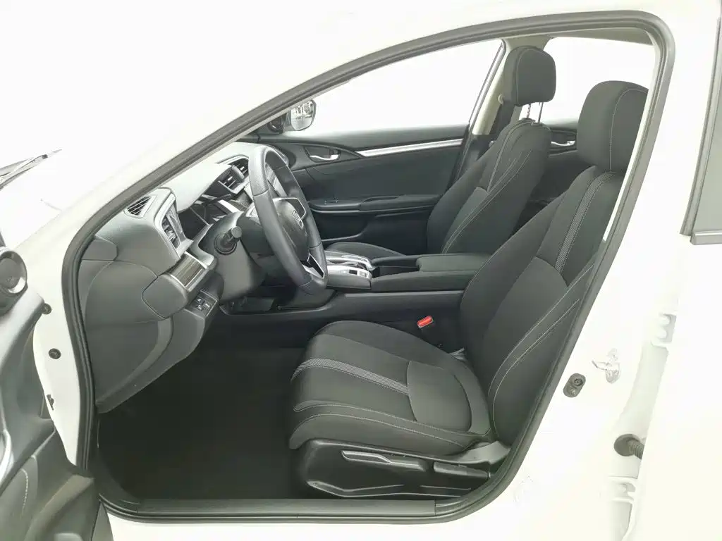 Honda Civic 2021 — фото 10