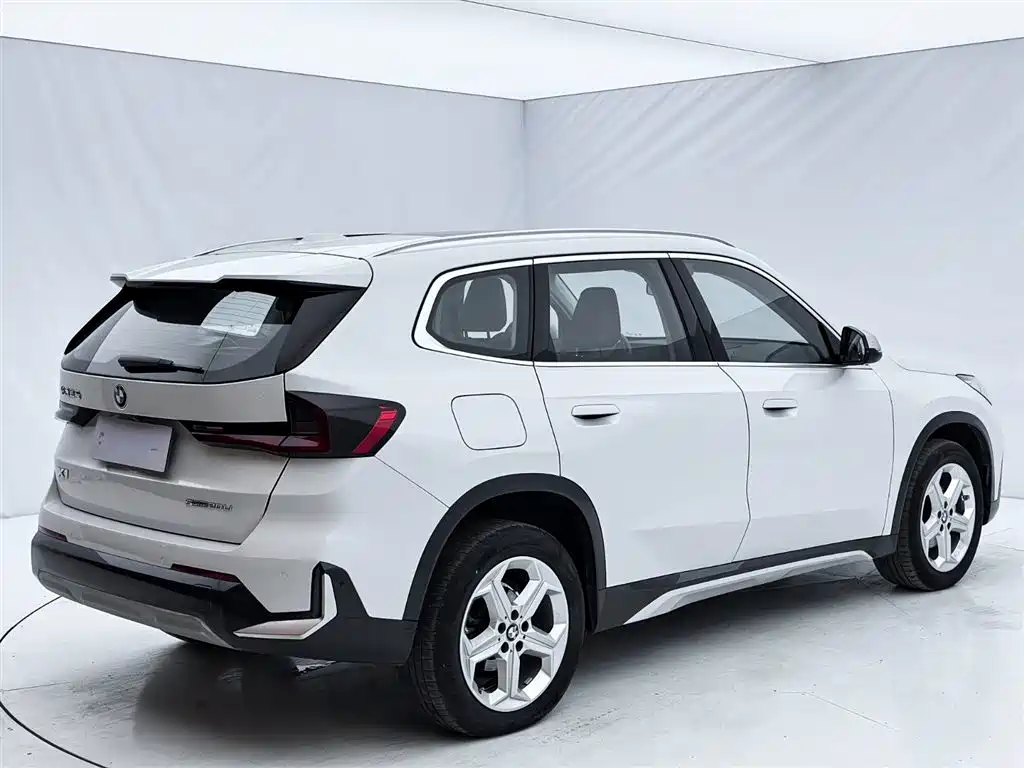 BMW X1 2023 — фото 6