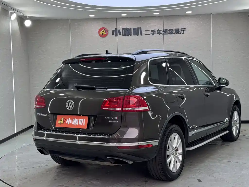 Volkswagen Touareg 2016 — фото 22