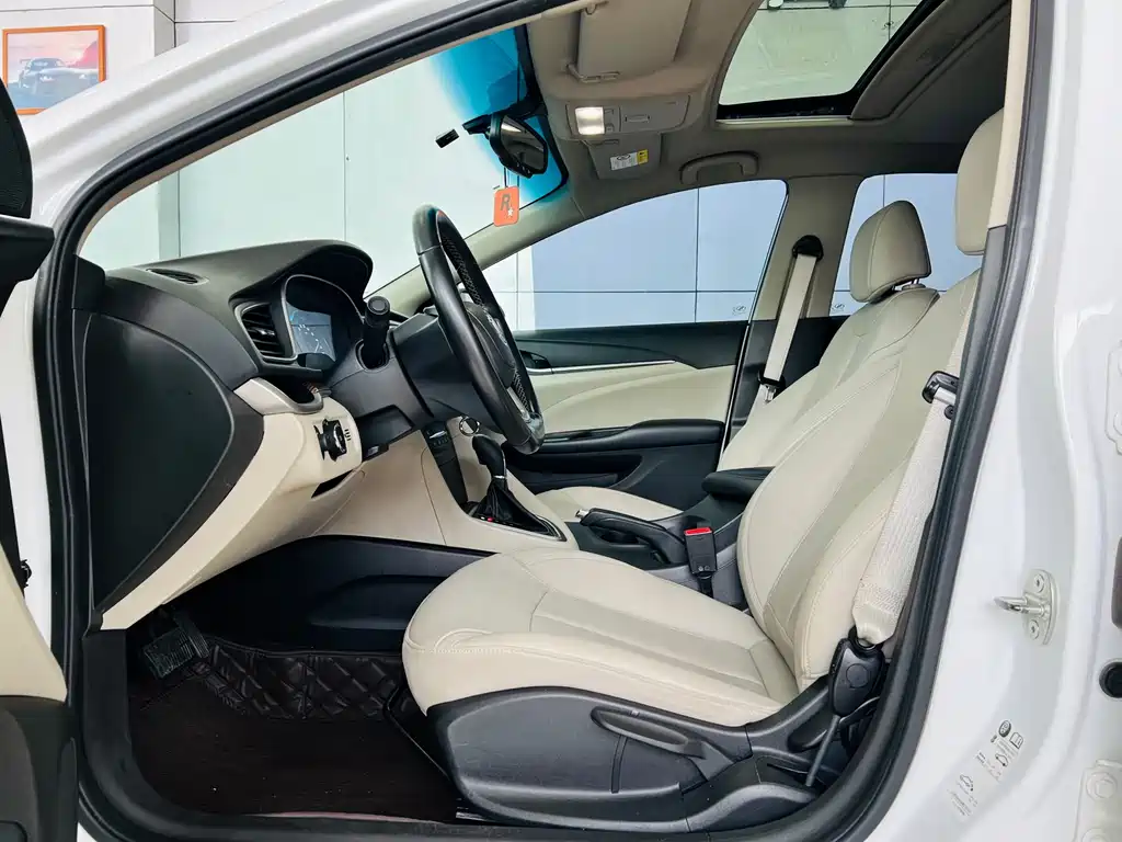 Buick Excelle 2019 — фото 11