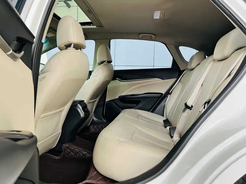 Buick Excelle 2019 — фото 20