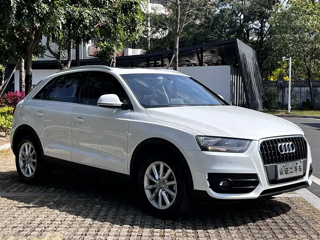 Audi Q3 2016 — фото 4