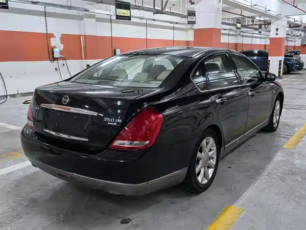 Nissan Teana 2005