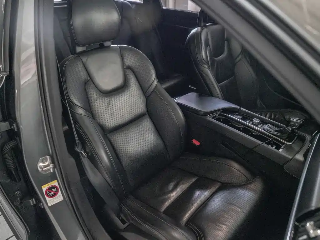Volvo V90 2017 — фото 11