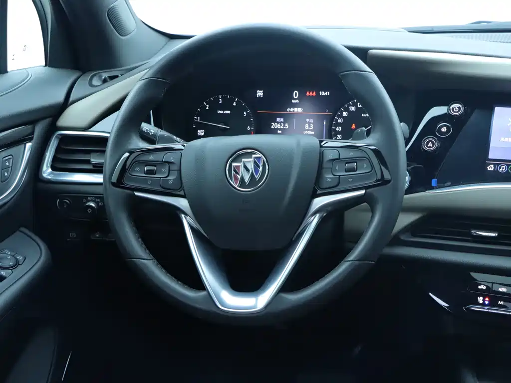 Buick Enclave 2023 — фото 17